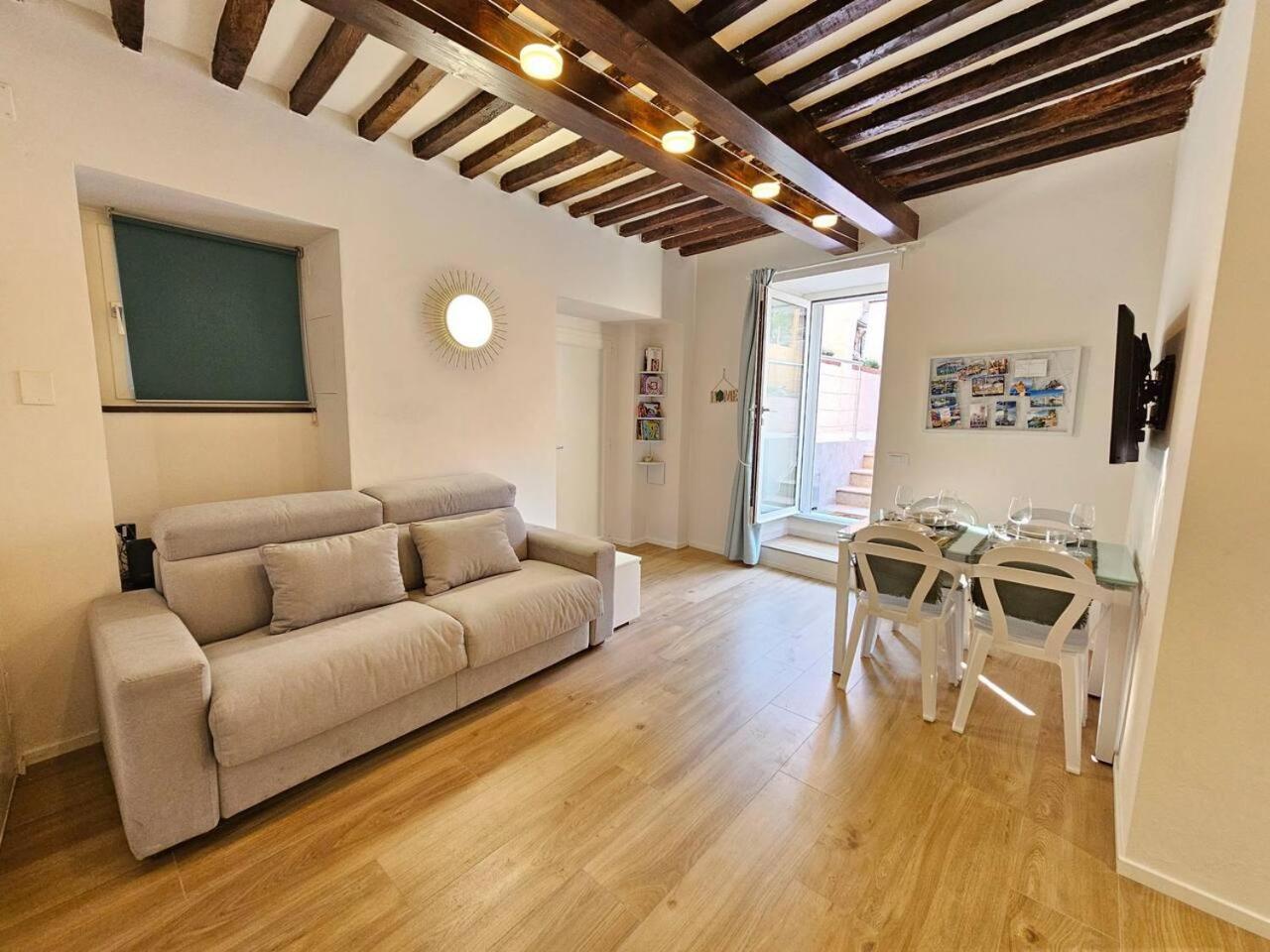 Il Giardino Di Iris Apartment *